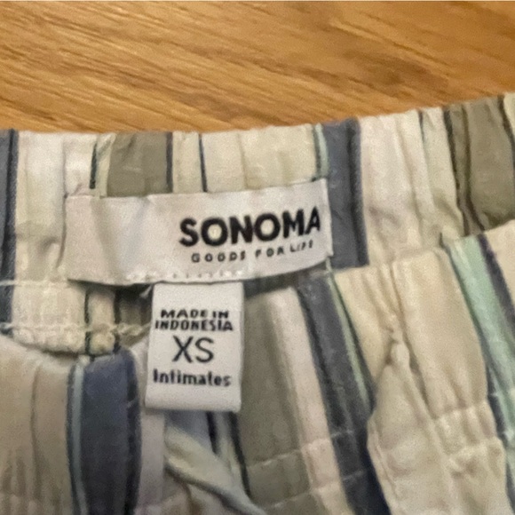 Striped Boxer Pajama Shorts - Picture 3 of 3